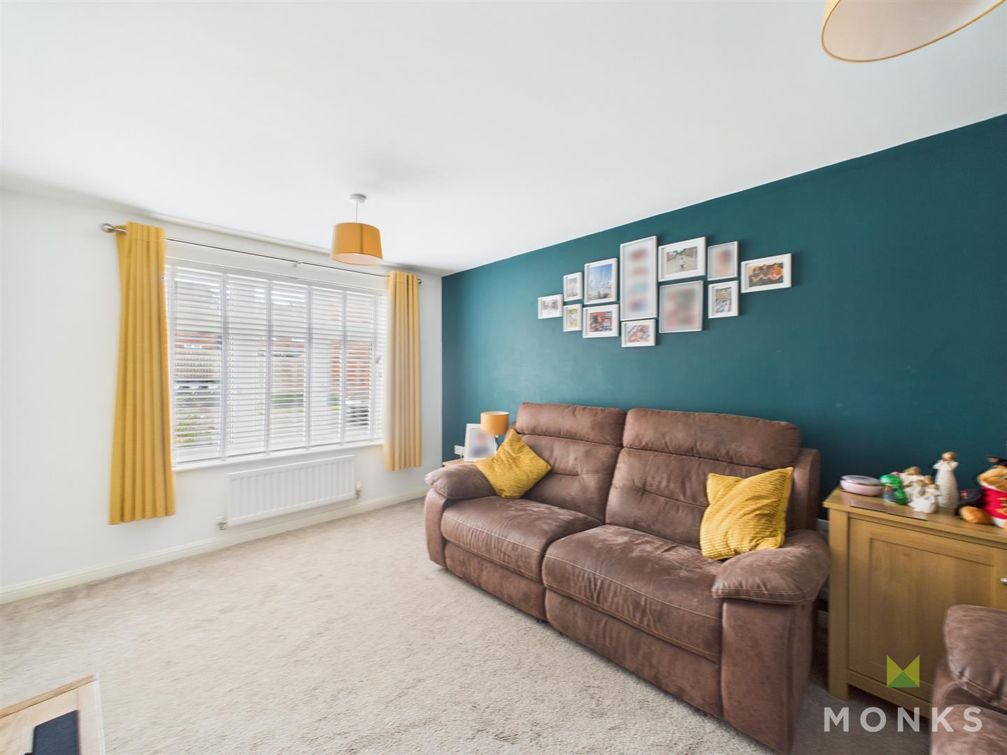 4 Dymock Drive, Shrewsbury, SY2 6GU For Sale